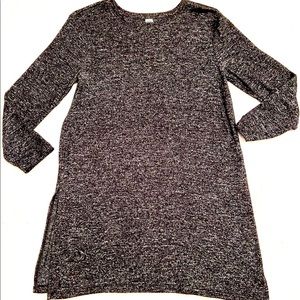 Dark gray/black tunic